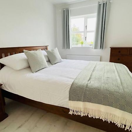 Private Apartment One On Lough Corrib, Oughterard Galway Kültér fotó