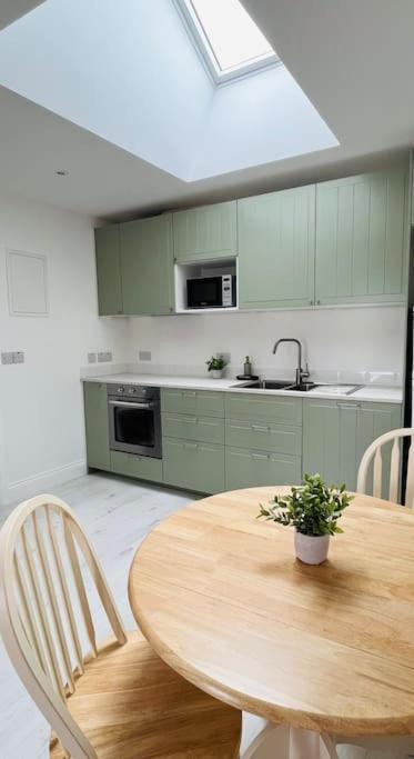 Private Apartment One On Lough Corrib, Oughterard Galway Kültér fotó